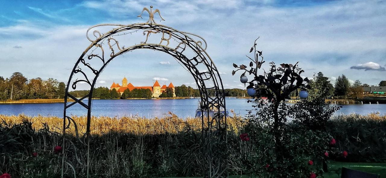 Viva Trakai Hotel Exterior foto